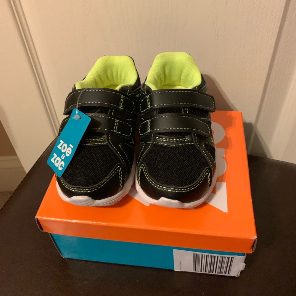 Kids Sneakers
